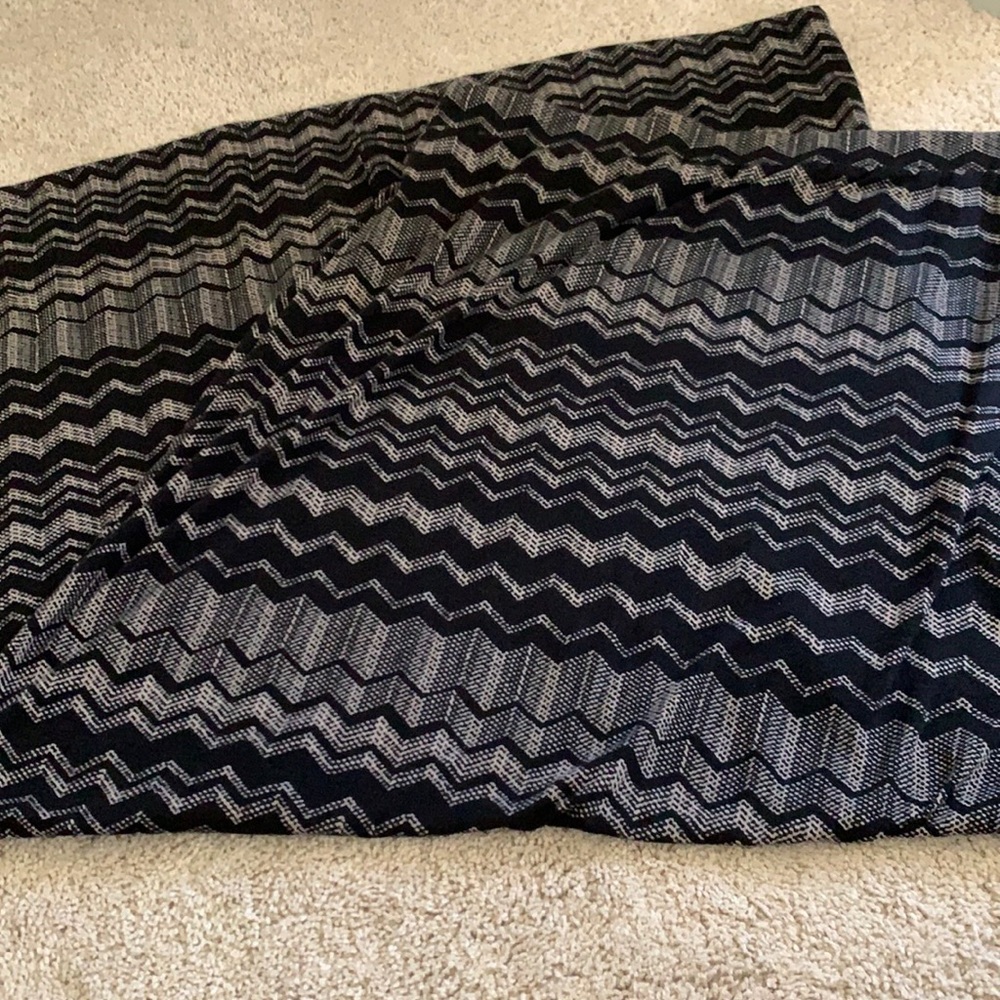Beautiful Mix & Co. Size XLarge Chevron Maxi Skirt